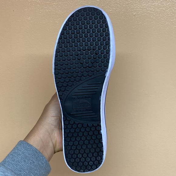 Avenger Slip And Oil Resistant Steel Toe Work Boots “White Black” - Picture 10 of 15